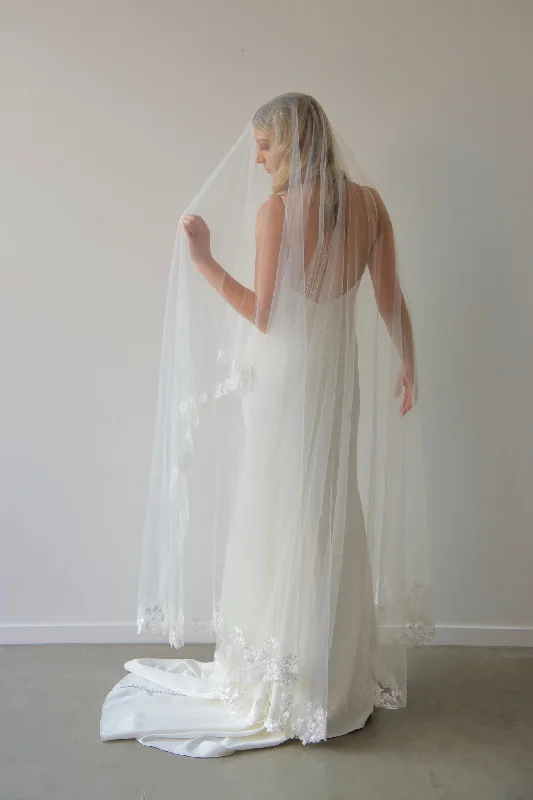 Steals and Deals Harper Belle Veil