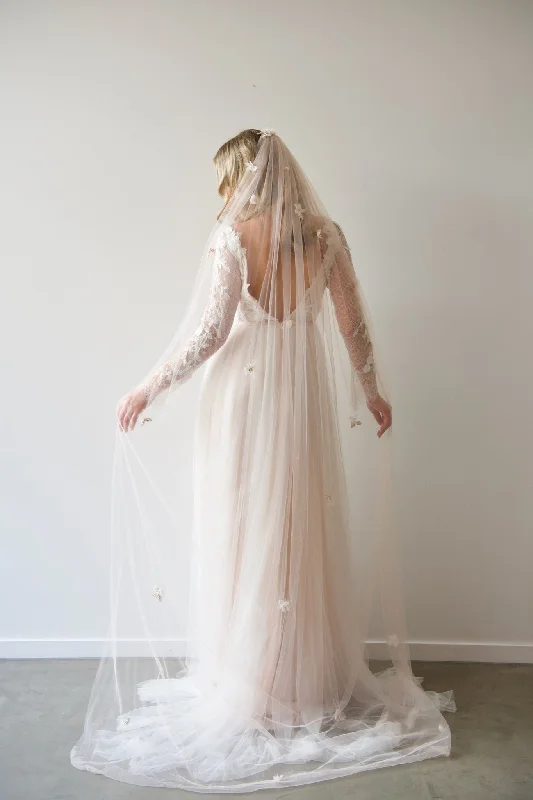 Deep Discounts Eastwood Veil