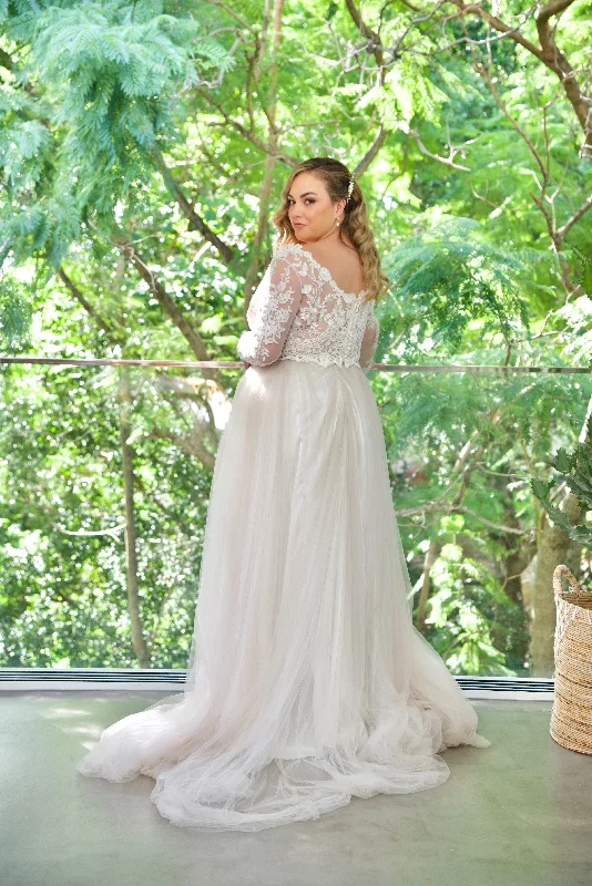 Bargain Prices Hepburn Skirt in Champagne