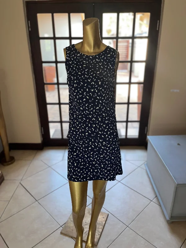 Take Advantage Sandy Dress