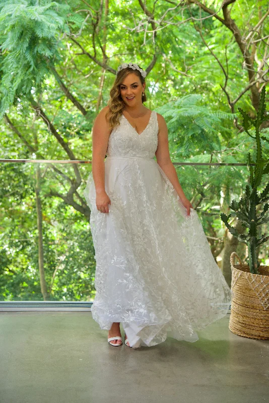 Exclusive Preview Hannah Gown (Sleeveless)