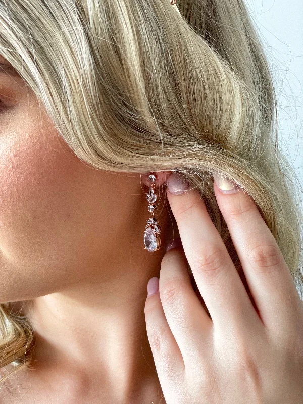 YEAR-End Clearance The Kendra Drop Earrings - Rose Gold