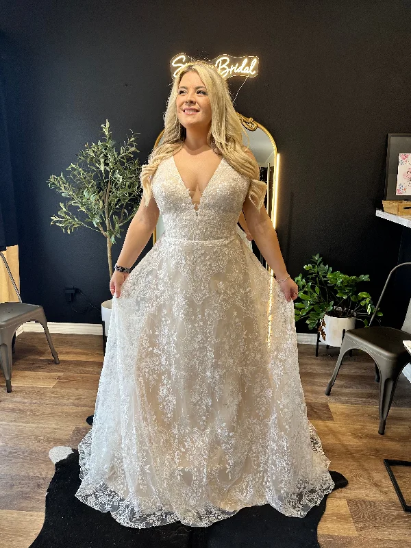 Instant Discount Heather Wedding Dress