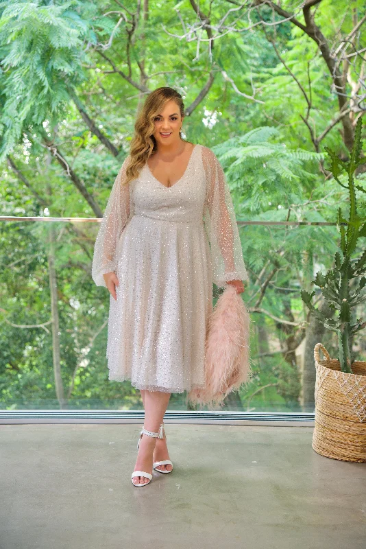 Special Promotion Isaac Gown