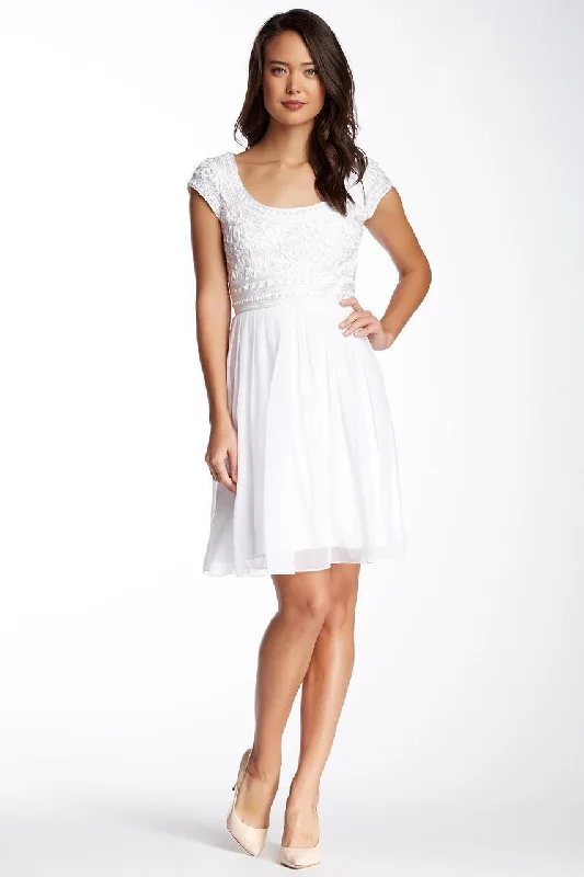 Deal Frenzy Adrianna Papell - 41893570 Scoop Short Dress - 1 pc Ivory In Size 6 Available Deal Frenzy Adrianna Papell - 41893570 Scoop Short Dress - 1 pc Ivory In Size 6 Available