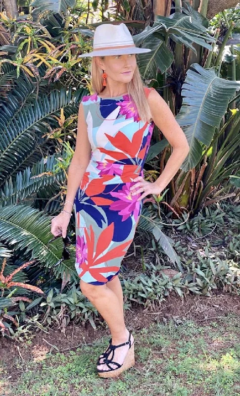 Online Exclusive Em Dress - last one size M