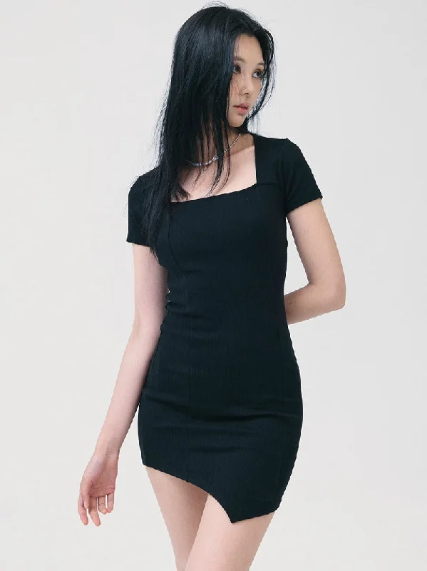 Doorbuster Deal [BABLETWO] SS 24 yui cut out dress-black