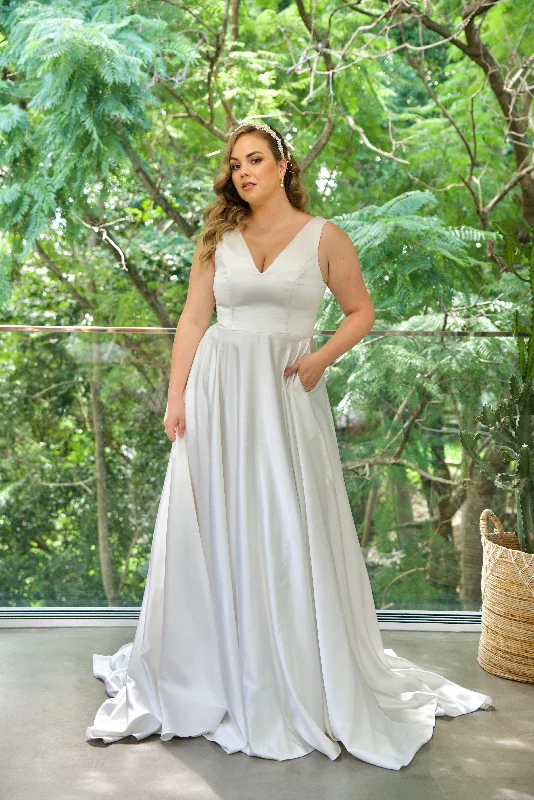 Massive Deals Georgianna Gown