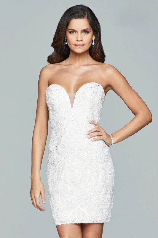 Can't Miss Faviana S8090 Fitted Strapless Cocktail Dress - 1 pc Ivory/Nude in Size 2 Available Can't Miss Faviana S8090 Fitted Strapless Cocktail Dress - 1 pc Ivory/Nude in Size 2 Available