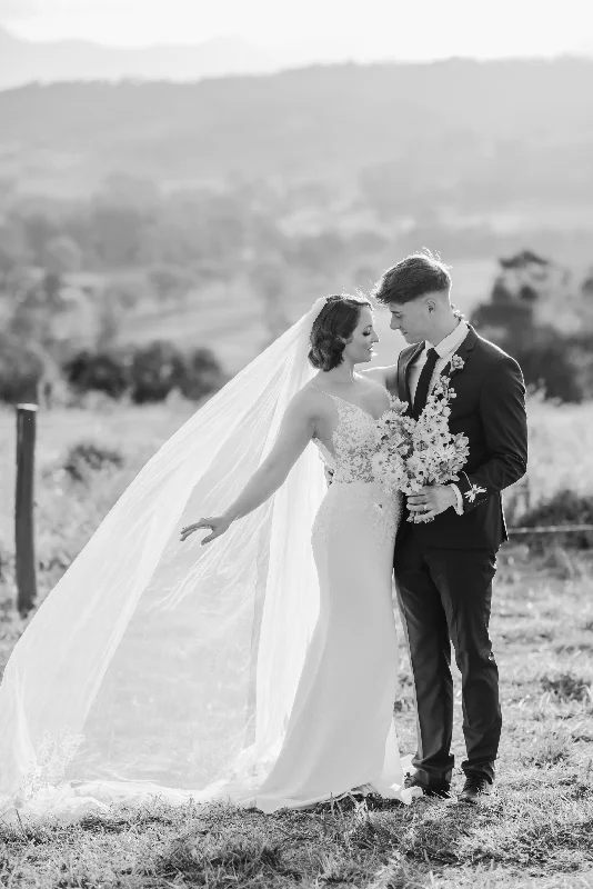 Incredible Offers Gwendolyn Veil