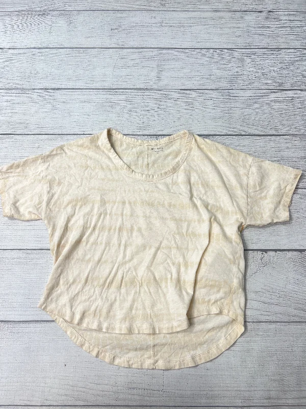 Clearance Event Athletic Top Short Sleeve By Athleta In Tan, Size: Xs