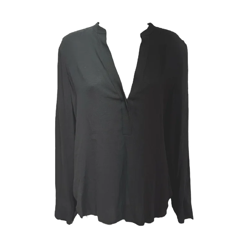 Weekend Deal Band-Collar Blouse Designer By Vince In Black, Size: 4