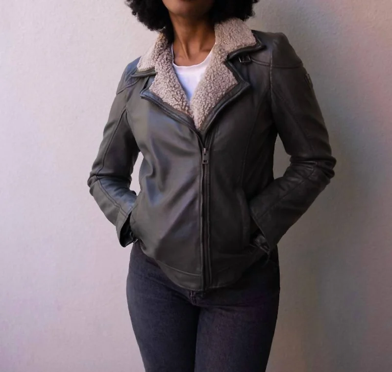 Midnight Sale Jenja Jacket In Olive