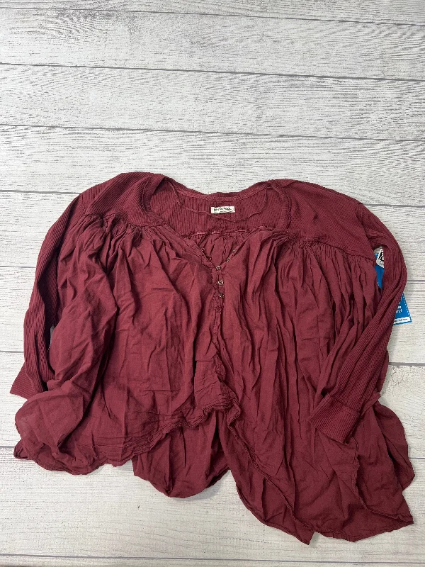 Top Long Sleeve By We The Free In Maroon, Size: L