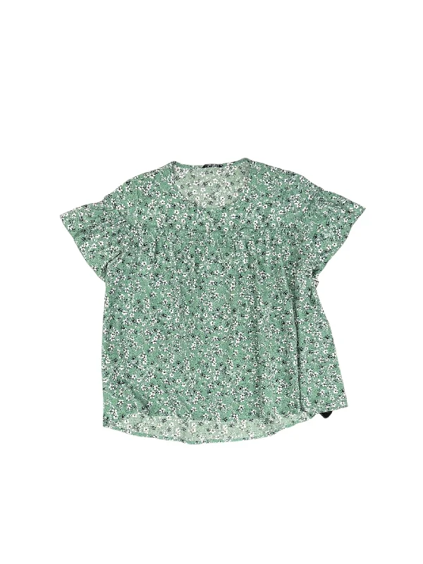 Discount Mania Top Short Sleeve By BLOOMCHIC  Size: 18