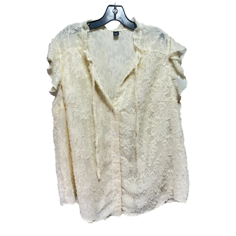 One-DAY Sale Top Short Sleeve By Joress In Cream, Size: 3x