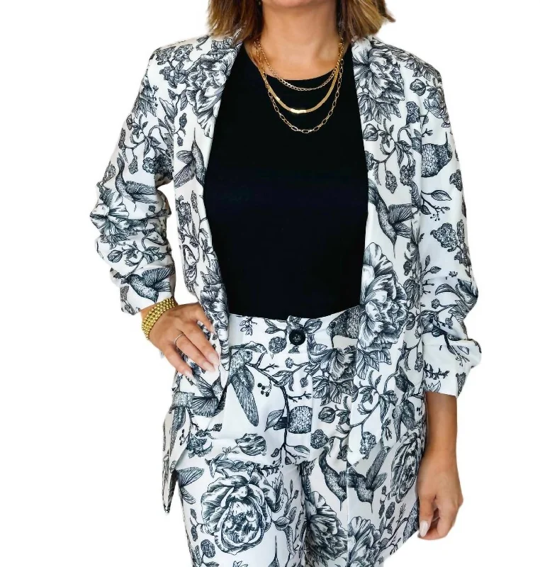 Limited Edition Weekend Blazer In Bird