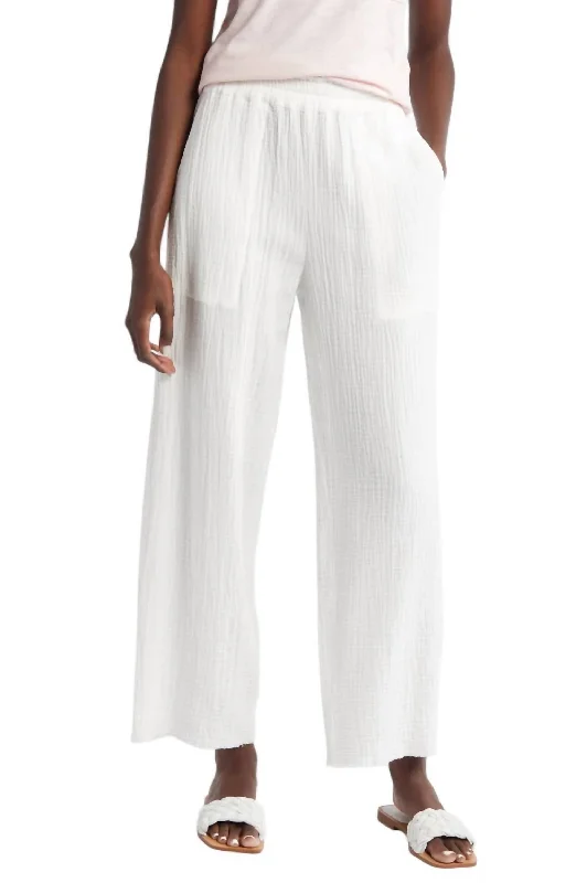 Can't Miss Leon Crop Pant In White