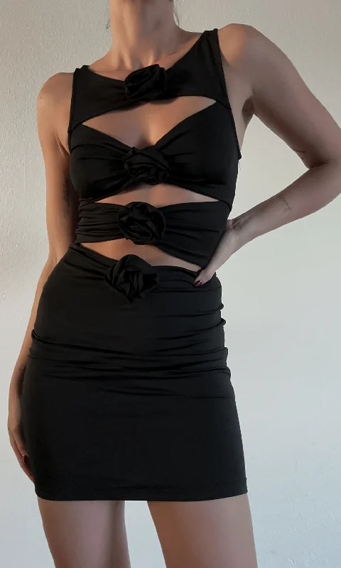 Get It Before It’s Gone Love Tied Dress