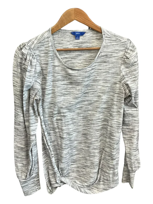 Huge Savings Maternity Athletic Top Long Sleeve By Apt 9  Size: M