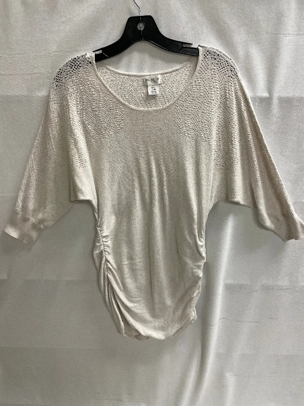 Savings Galore Maternity Top Long Sleeve By Motherhood  Size: S