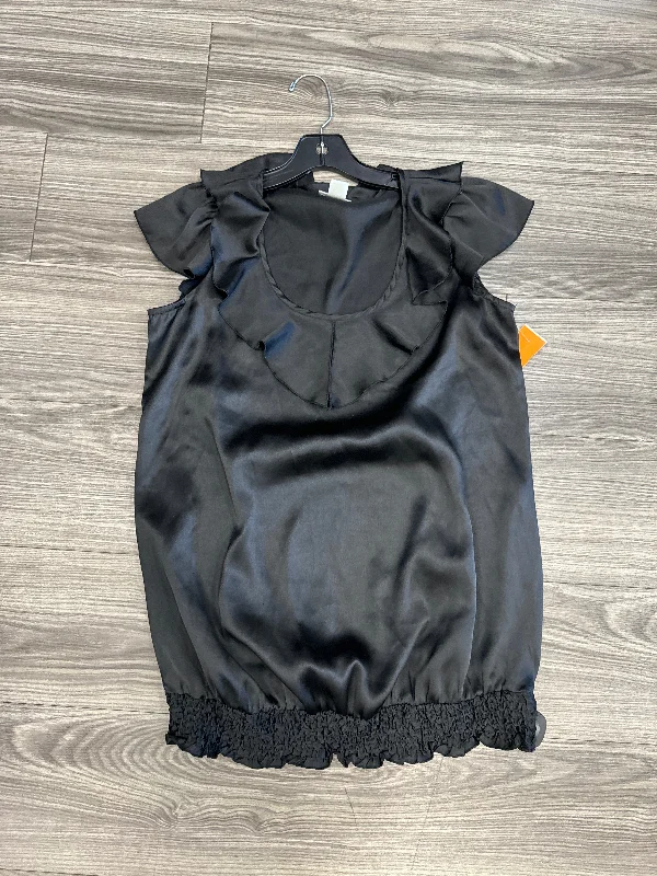 YEAR-End Sale Maternity Top Short Sleeve By Motherhood  Size: M
